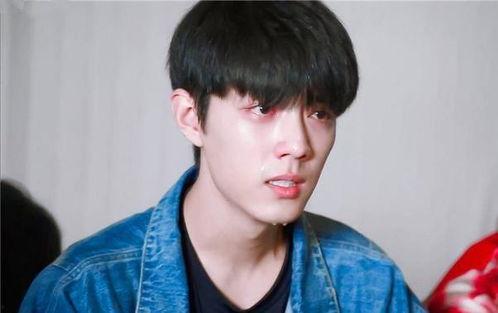 肖战吃瓜的娱乐者