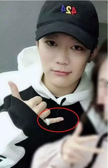 娱乐吃瓜五个女星都有谁,揭秘她们的“吃瓜”传奇